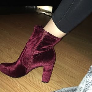 Burgundy velvet high heels